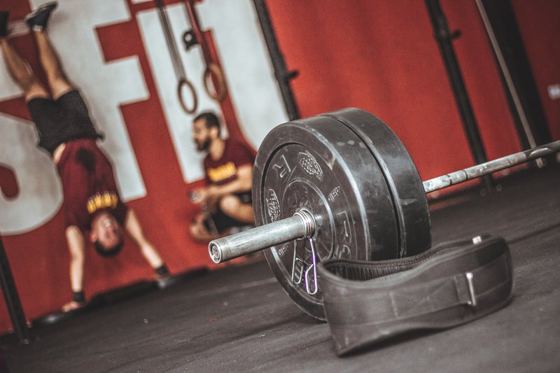 Build gym equipment list in phases