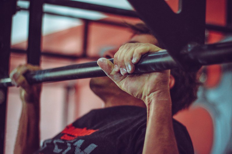 Scaled pull-ups workout