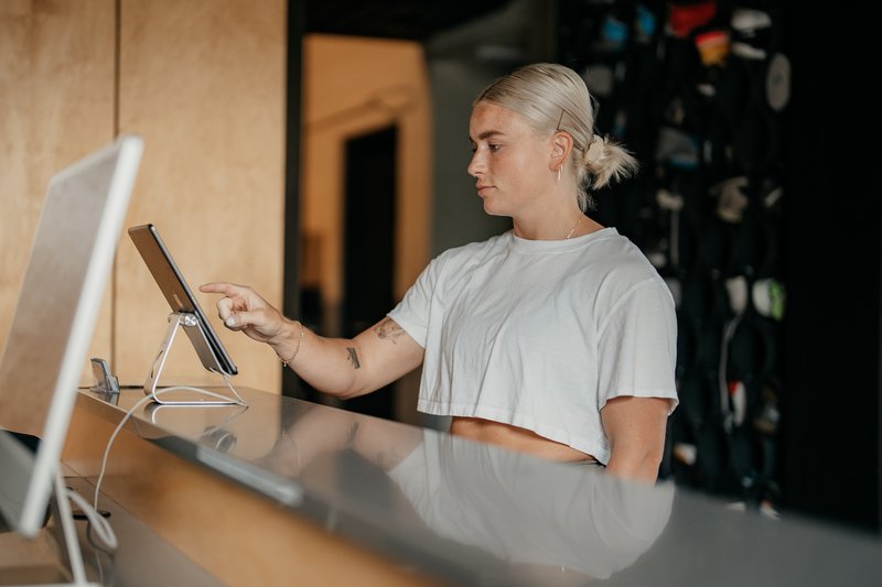 ACH payments versus credit cards